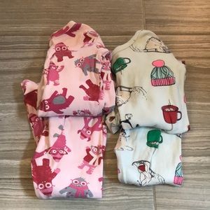 Gap Pajamas 2T - Monster and Winter- 2 Pairs
